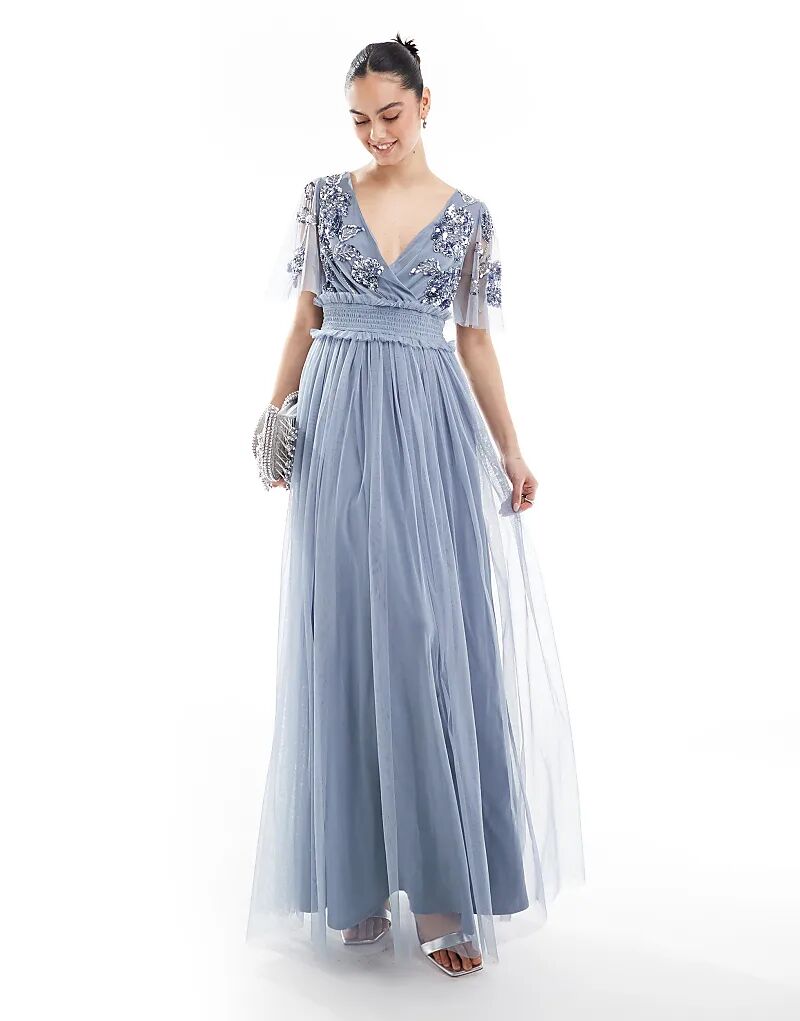 Платье макси для подружек невесты с цветочным узором, присборенной талией и короткими рукавами в пыльно-голубом цвете Maya