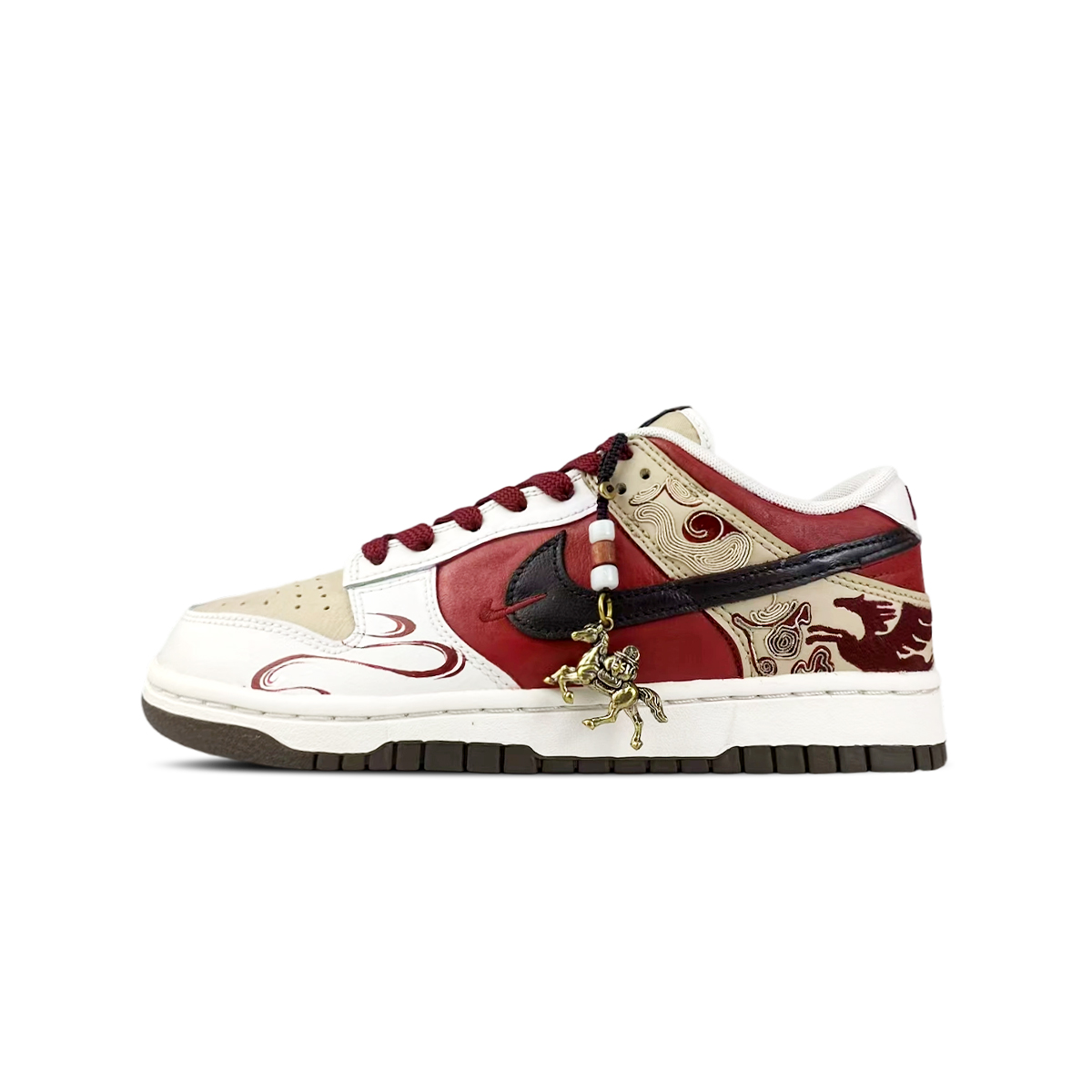 Nike Dunk BNK Auspicious Pattern Brocade Horse мужские низкие скейтерские кроссовки с устойчивостью к истиранию
Nike Dunk BNK Auspicious Pattern Brocade Horse мужские низкие скейтерские кроссовки с устойчивостью к истиранию