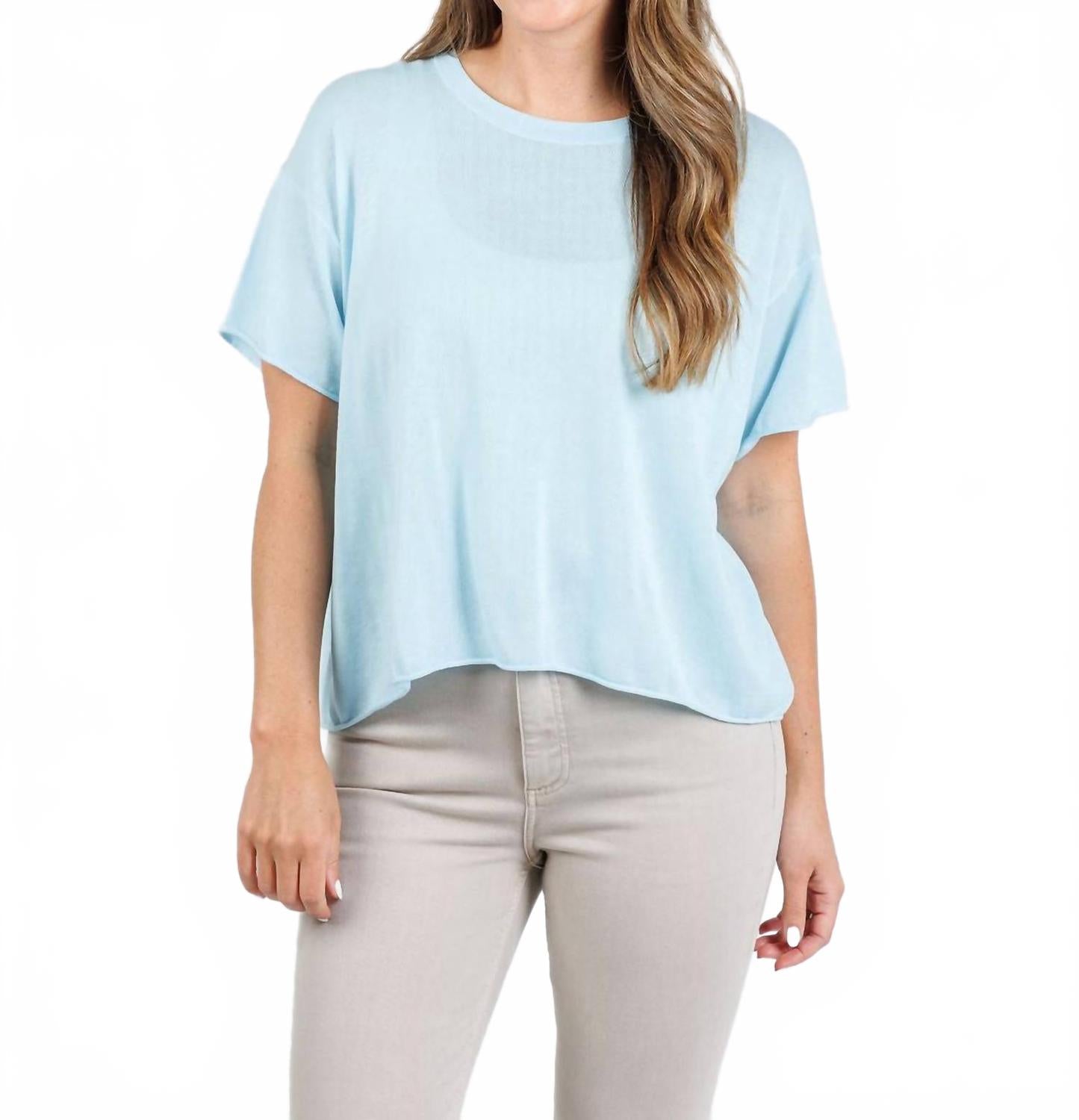 Нора футболка с коротким рукавом в беби-блю J. Society, синий
Нора футболка с коротким рукавом в беби-блю J. Society, синий