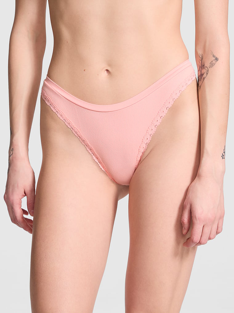 Бесшовные трусики-стринги с высоким вырезом Pink, lace trim apricot frost
Бесшовные трусики-стринги с высоким вырезом Pink, lace trim apricot frost