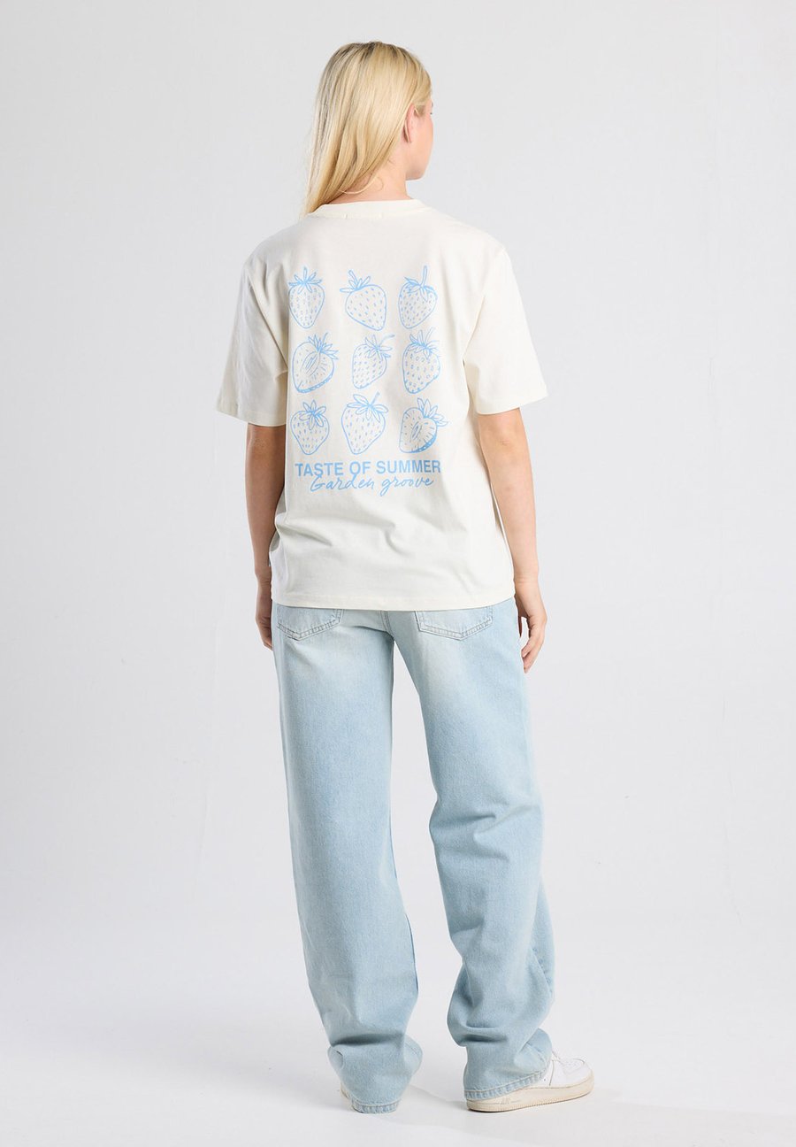Футболка America Today ELAINE, Ivory/Off-White
Футболка America Today ELAINE, Ivory/Off-White
