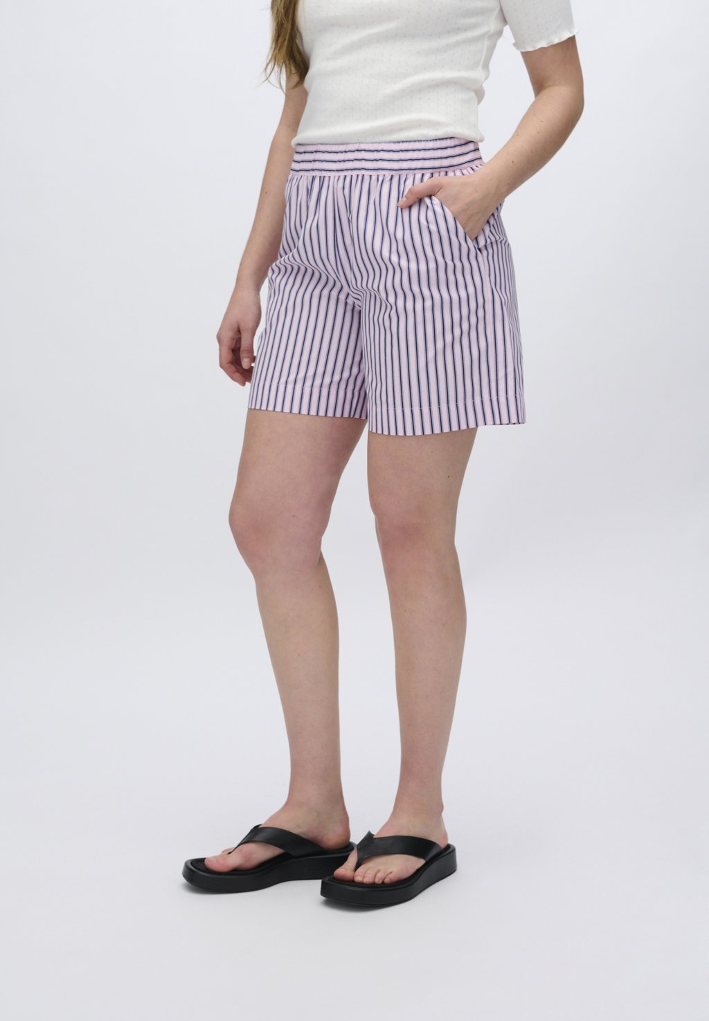 Шорты Moves, розовый
Шорты Moves, розовый