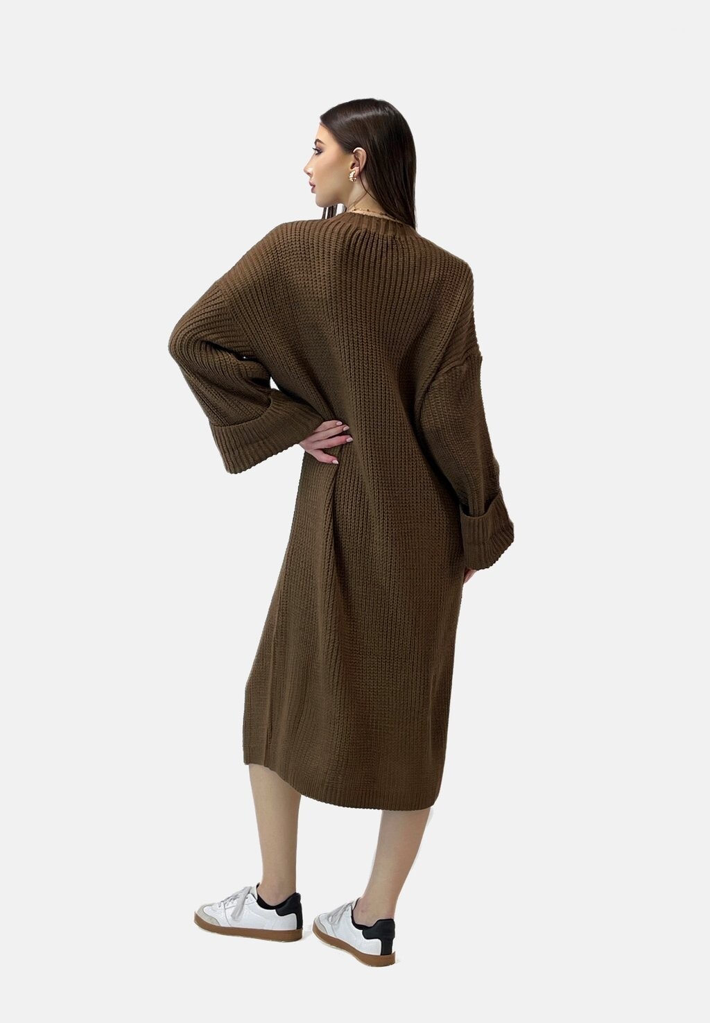 Вязаное платье Elara, коричневый
Вязаное платье Elara, коричневый