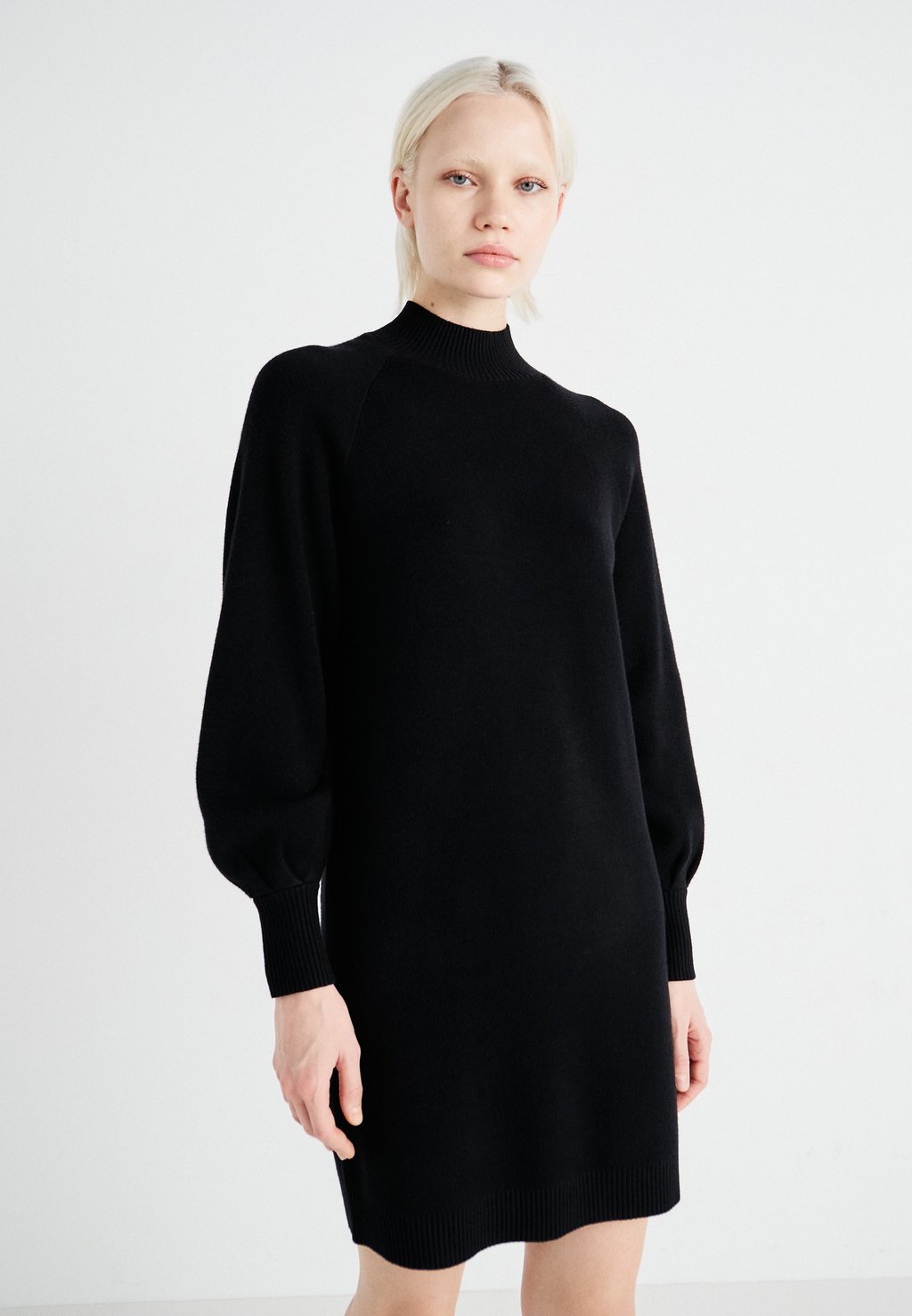 Платье-джемпер ONLY, черный
Платье-джемпер ONLY, черный