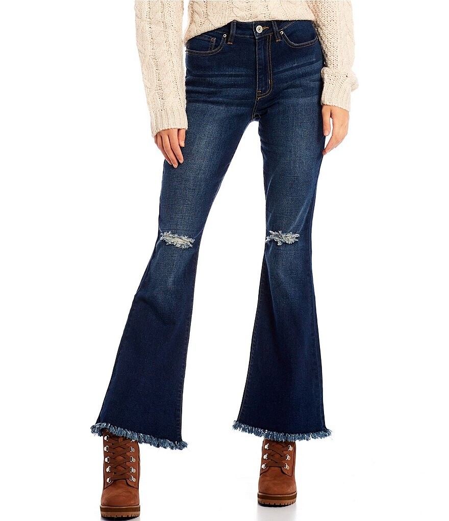 YMI Jeanswear Расклешенные джинсы Love со средней посадкой и потрепанным краем, синий
YMI Jeanswear Расклешенные джинсы Love со средней посадкой и потрепанным краем, синий