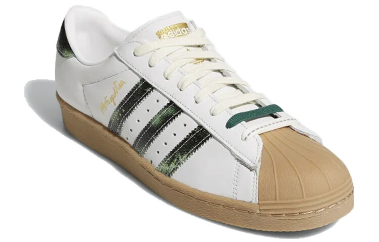 Кроссовки Adidas Originals Superstar 80 Metropolitan Snakeskin
Кроссовки Adidas Originals Superstar 80 Metropolitan Snakeskin