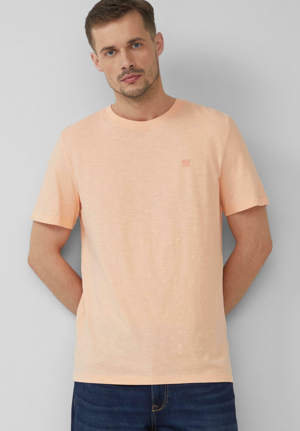 Базовая футболка s.Oliver, лосось
Базовая футболка s.Oliver, лосось