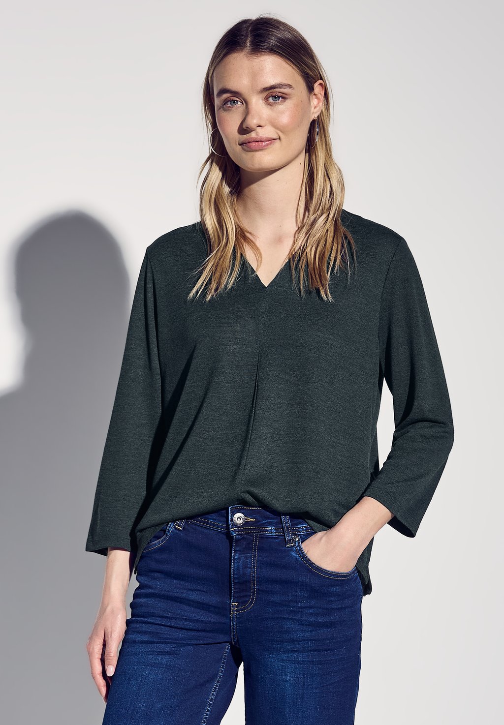 Футболка с длинным рукавом Street One, цвет Grün
Футболка с длинным рукавом Street One, цвет Grün