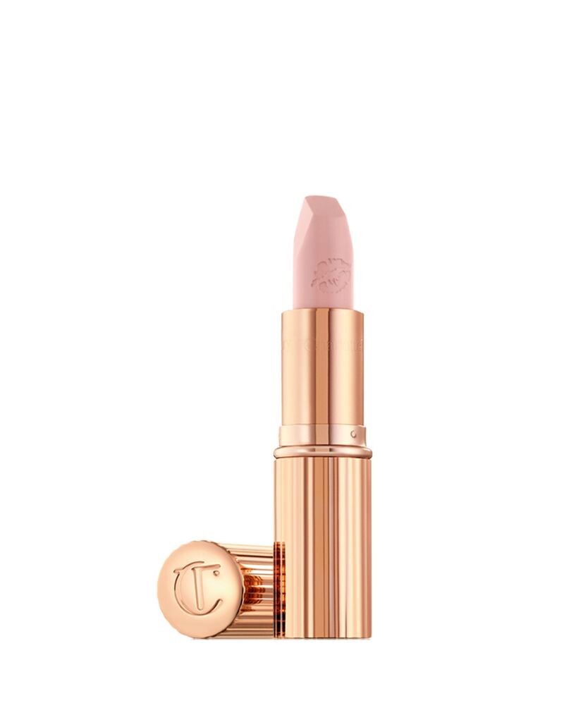 Шарлотта Тилбери – Hot Lips – Губная помада в оттенке Kim K.W Charlotte Tilbury, Kim K.W
Шарлотта Тилбери – Hot Lips – Губная помада в оттенке Kim K.W Charlotte Tilbury, Kim K.W