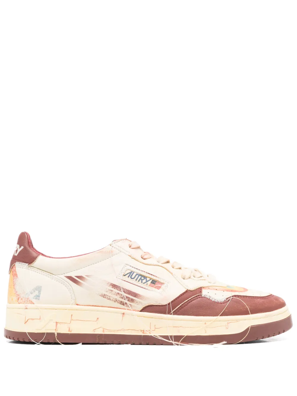 Кроссовки с радужными вставками Autry, мультиколор
Кроссовки с радужными вставками Autry, мультиколор