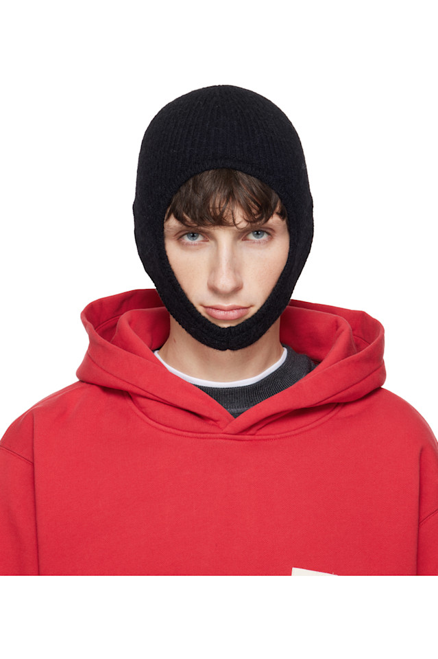 Шапка из грубого зерна Jacquemus, черный
Шапка из грубого зерна Jacquemus, черный