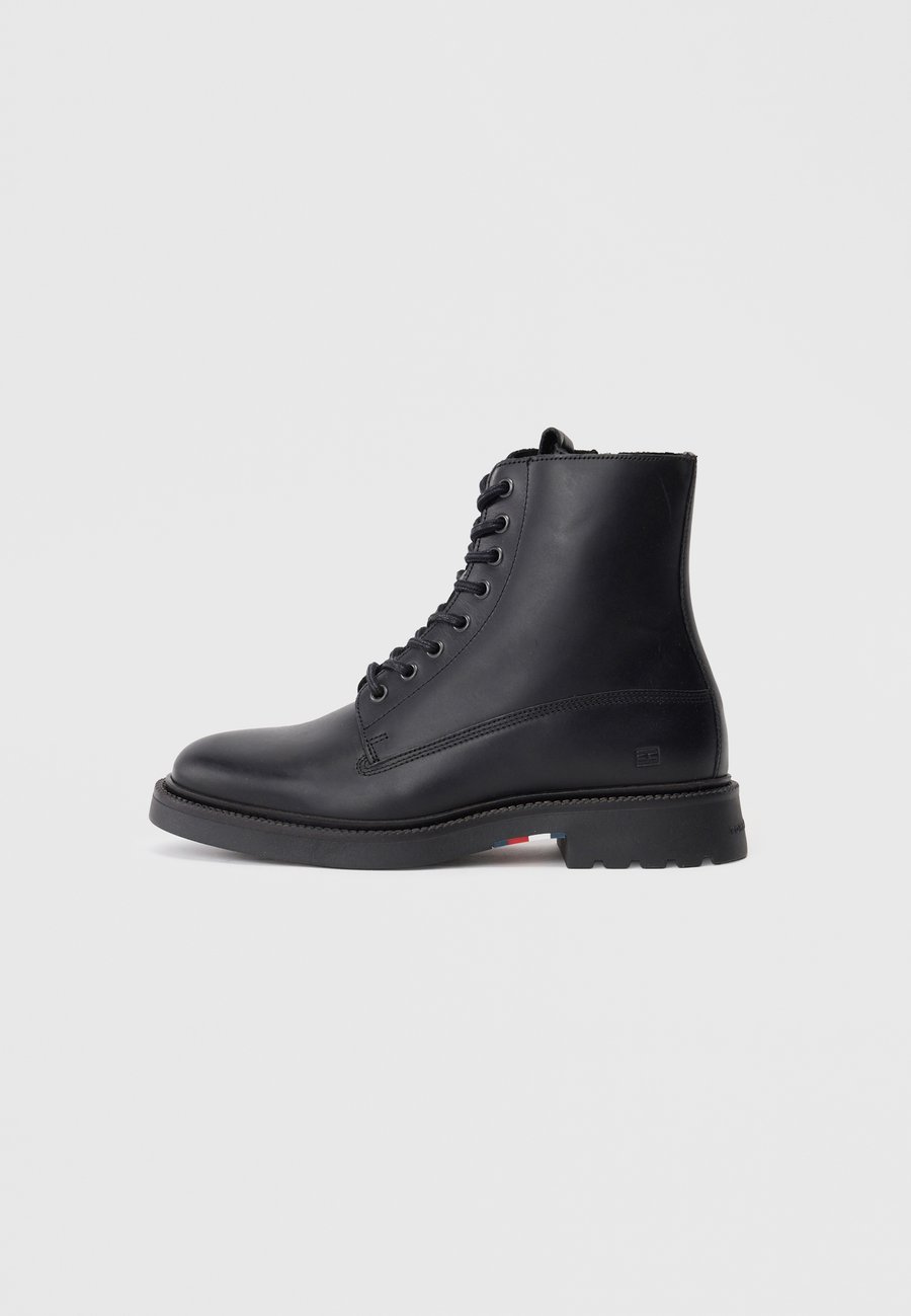 Ботинки Tommy Hilfiger Lace-up ankle boots, Black
Ботинки Tommy Hilfiger Lace-up ankle boots, Black