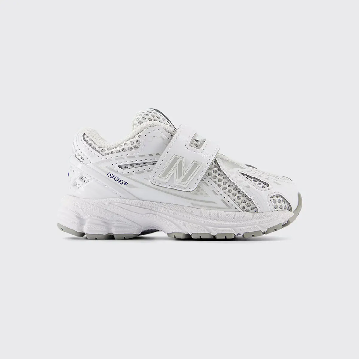 Детские повседневные кроссовки New Balance IV1906CA, белый
Детские повседневные кроссовки New Balance IV1906CA, белый