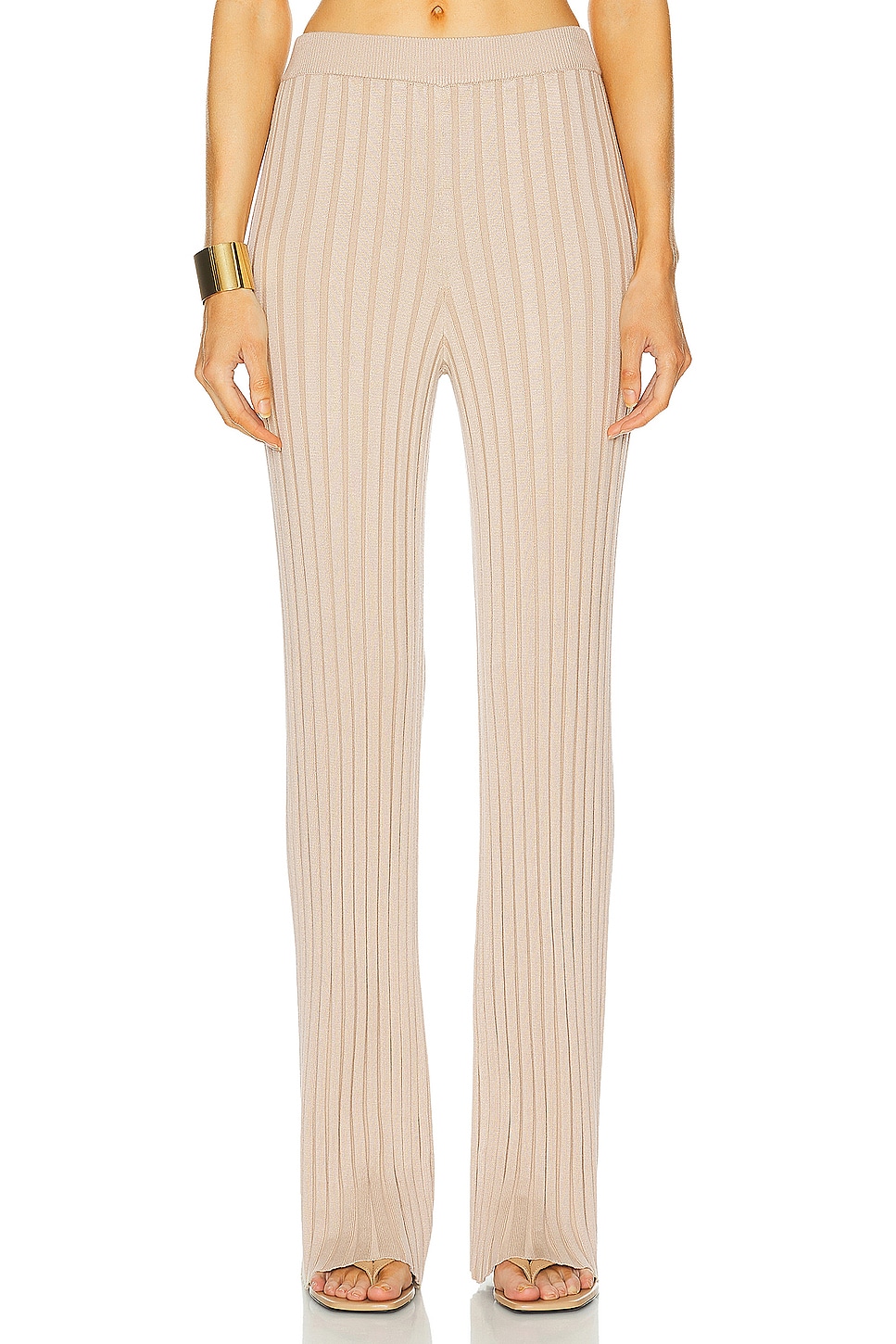 Марианна сереф брюки в рубчик L'Academie, цвет champagne
Марианна сереф брюки в рубчик L'Academie, цвет champagne