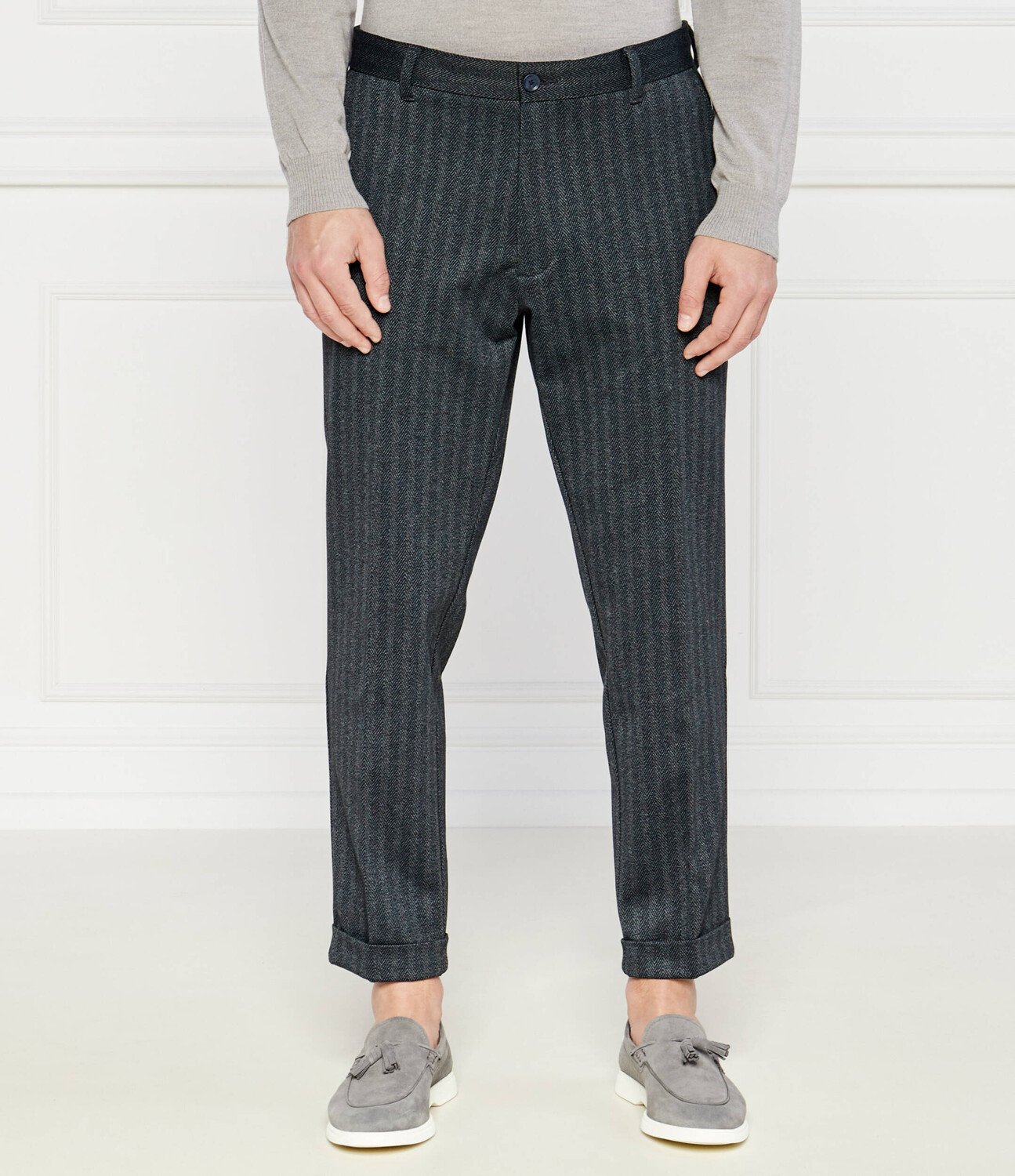 Брюки BOSS BLACK C-Kane Tapered fit stretch, цвет grafite
Брюки BOSS BLACK C-Kane Tapered fit stretch, цвет grafite