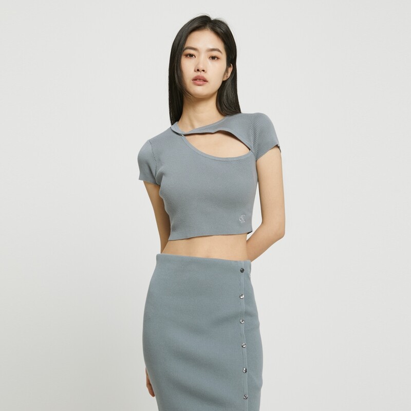 Свитер облегающий Calvin Klein Jeans с короткими рукавами и высокой талией, серый
Свитер облегающий Calvin Klein Jeans с короткими рукавами и высокой талией, серый