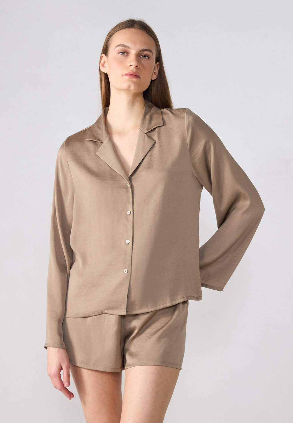 Пижама SET - Pyjama set Anna Field by Zalando, светло-коричневый
Пижама SET - Pyjama set Anna Field by Zalando, светло-коричневый