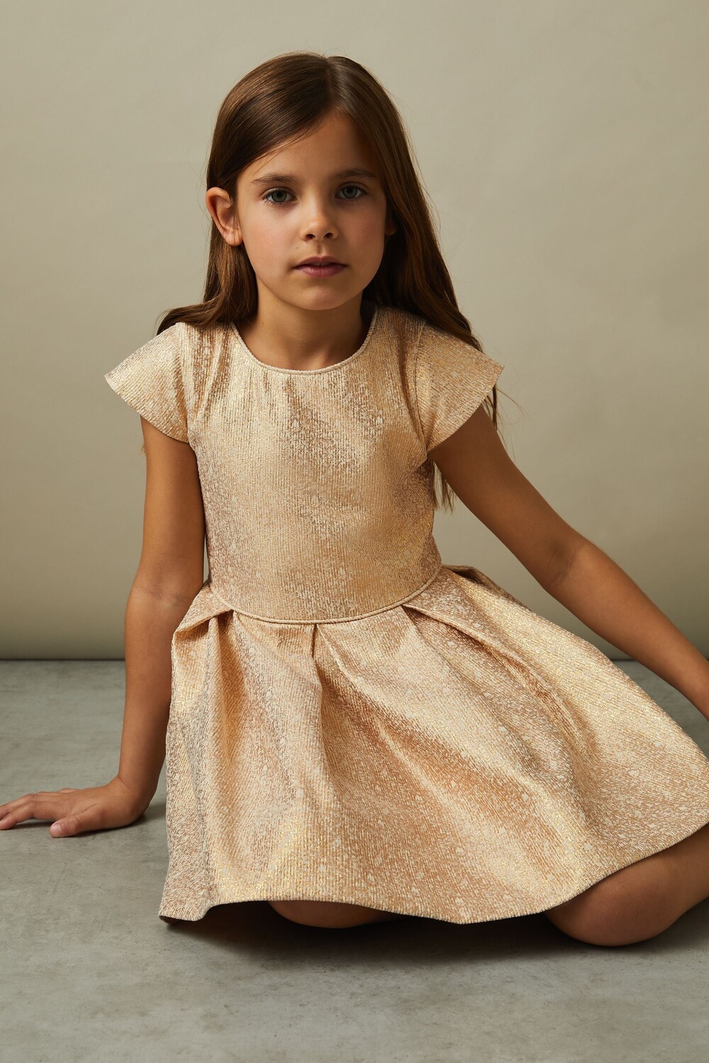 Платье Nia со складками и рукавами металлик Reiss, желтый 
Платье Nia со складками и рукавами металлик Reiss, желтый