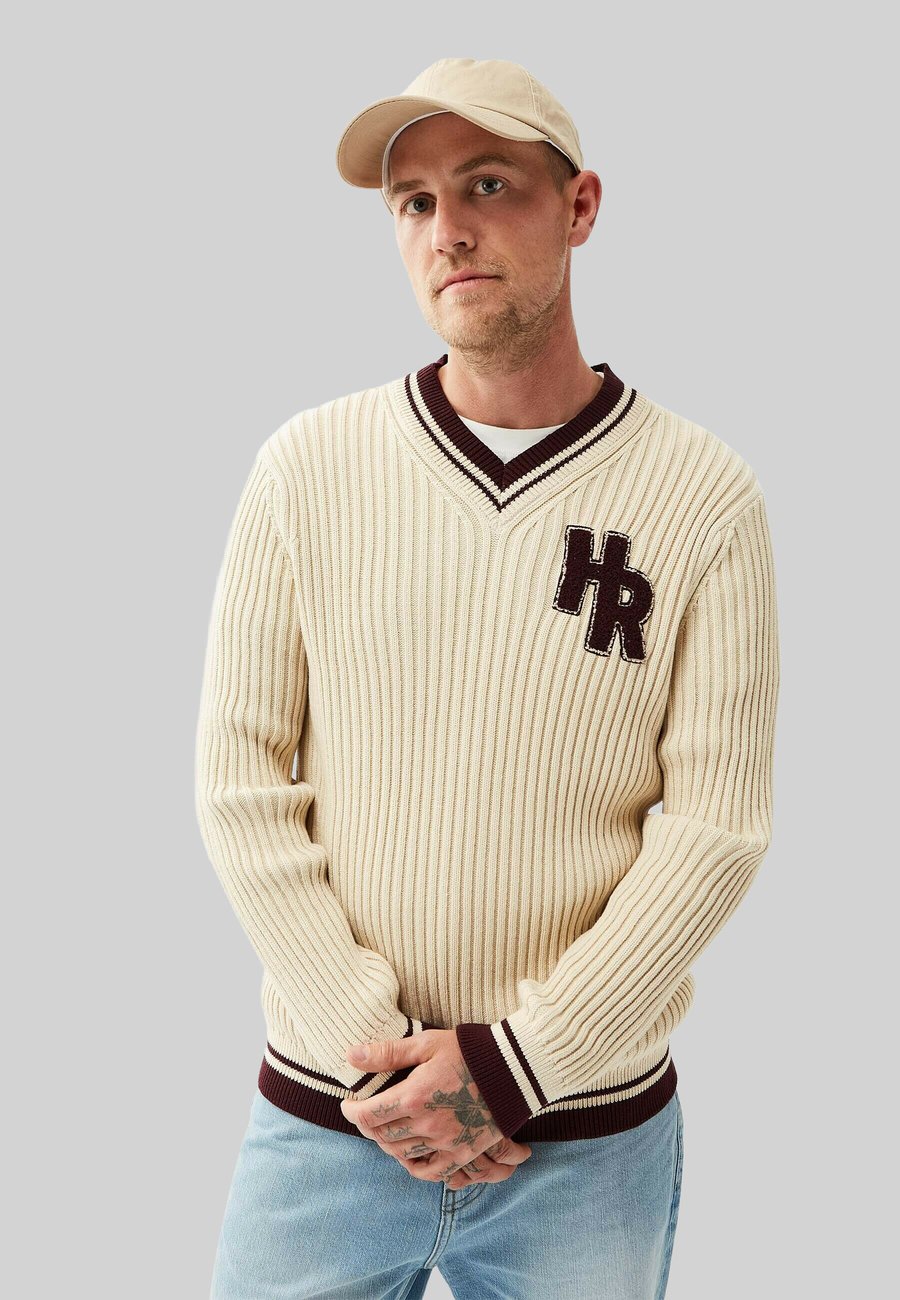 Джемпер Honesty Rules STRICK ROWING CLUB, Cream/Light Brown
Джемпер Honesty Rules STRICK ROWING CLUB, Cream/Light Brown