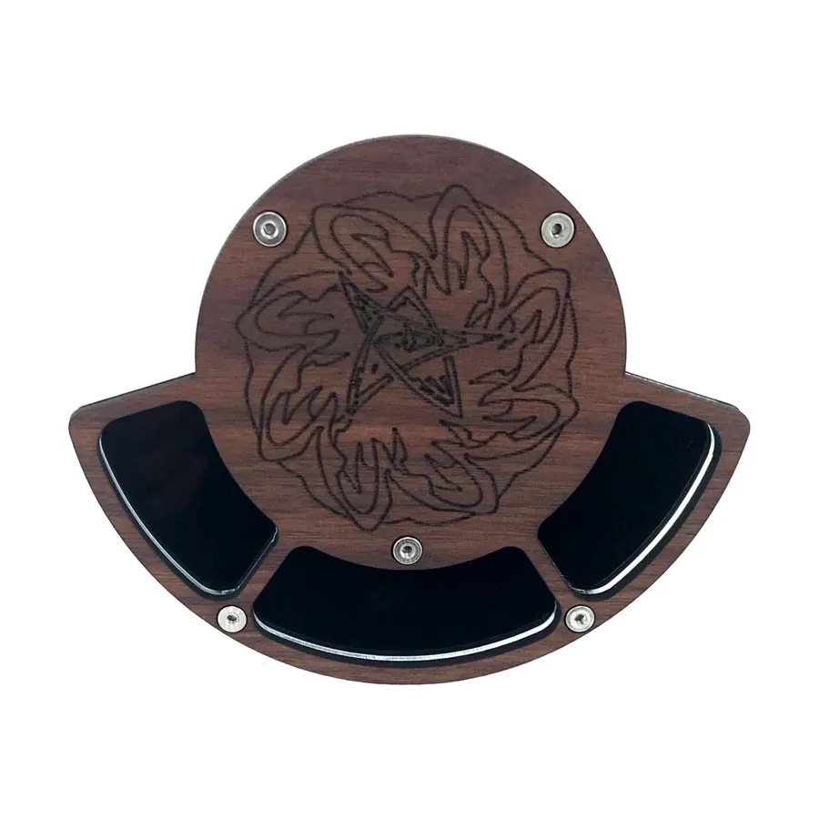 Орех — Tri-Pocket, Eldritch с Sun Burst Orange, Dice Coasters (C4 Labs)
Орех — Tri-Pocket, Eldritch с Sun Burst Orange, Dice Coasters (C4 Labs)