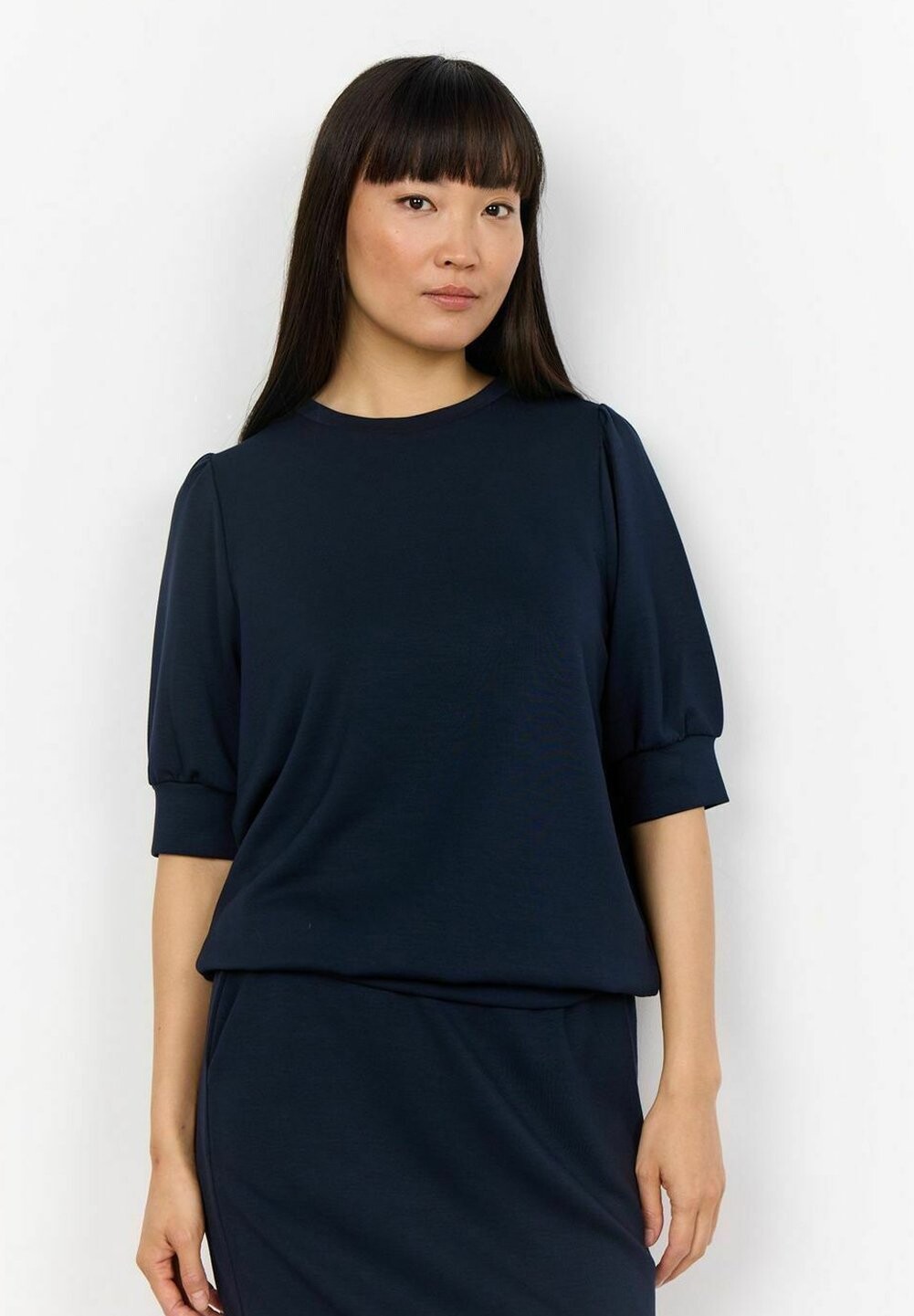 Базовая футболка BANU KURZARM Soyaconcept, темно-синий
Базовая футболка BANU KURZARM Soyaconcept, темно-синий