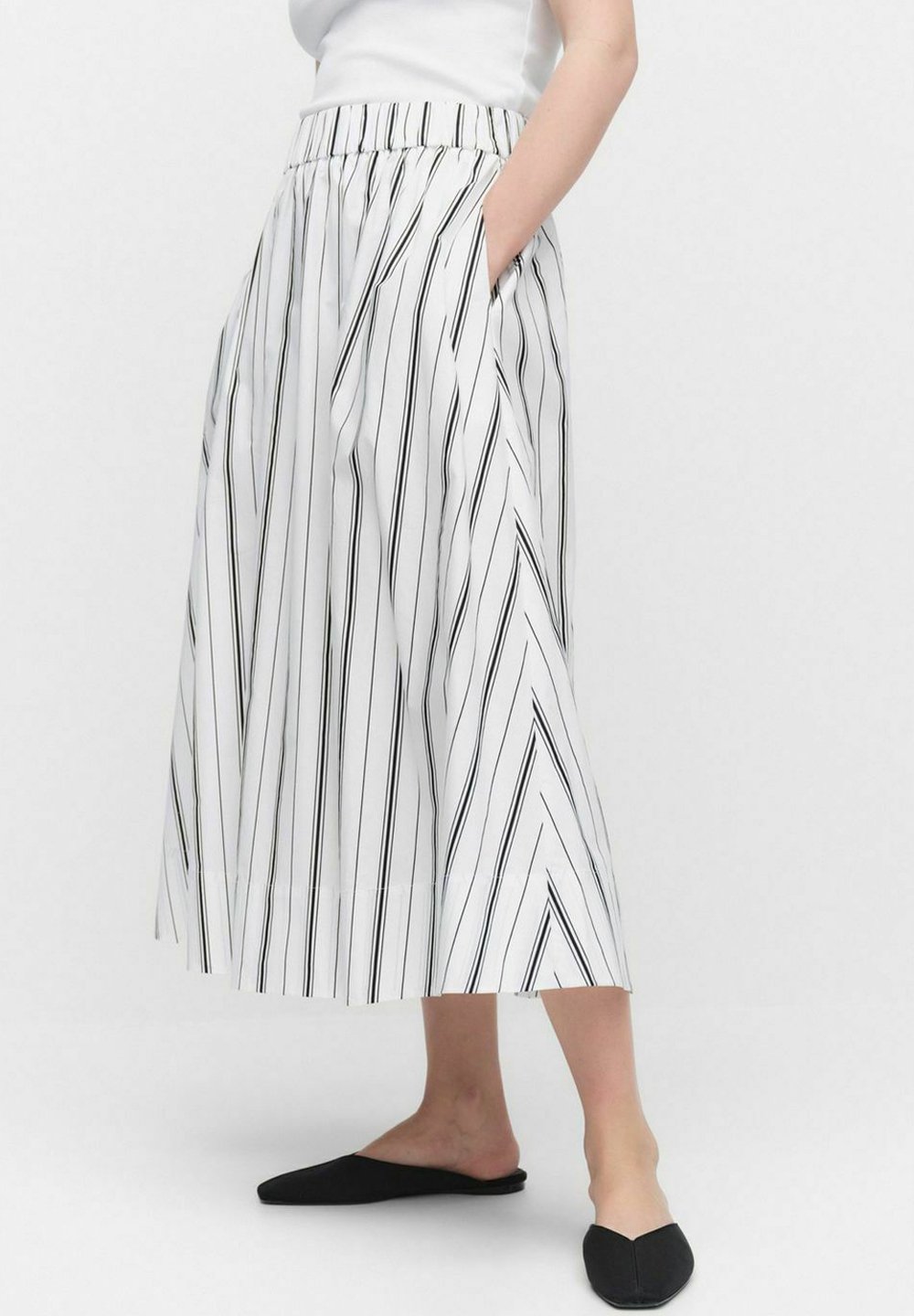 Юбка А-силуэта CARMELIA FLARED STOCKH LM Studio, кремовый
Юбка А-силуэта CARMELIA FLARED STOCKH LM Studio, кремовый