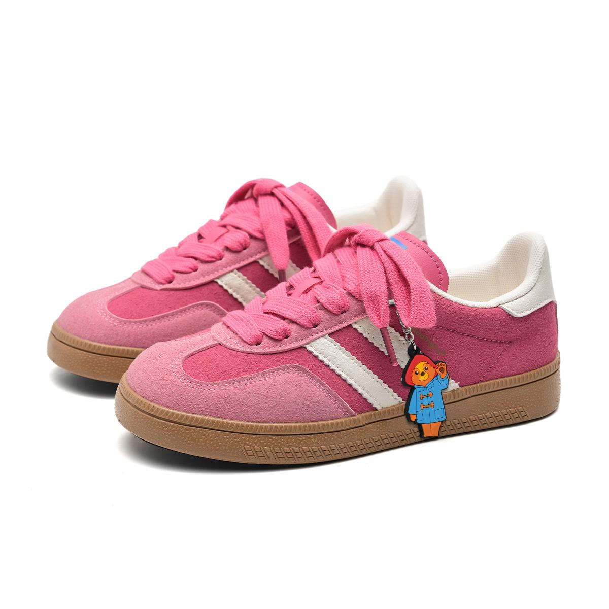 Paddington Bears Износостойкие и легкие низкие скейтерские кеды унисекс - клубнично-розовые (с пряжкой в виде медвежонка Паддингтона)
Paddington Bears Износостойкие и легкие низкие скейтерские кеды унисекс - клубнично-розовые (с пряжкой в виде медвежонка Паддингтона)