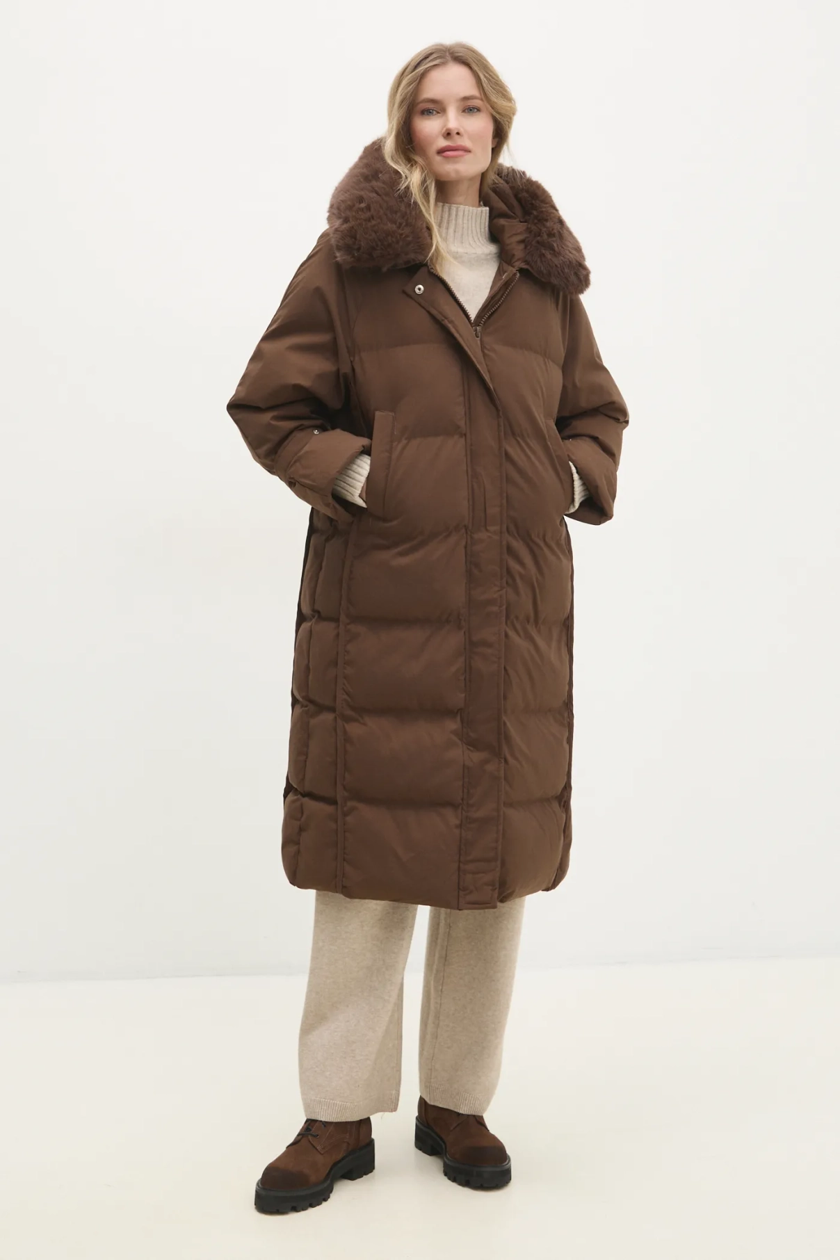 Куртка Answear Lab, коричневый
Куртка Answear Lab, коричневый