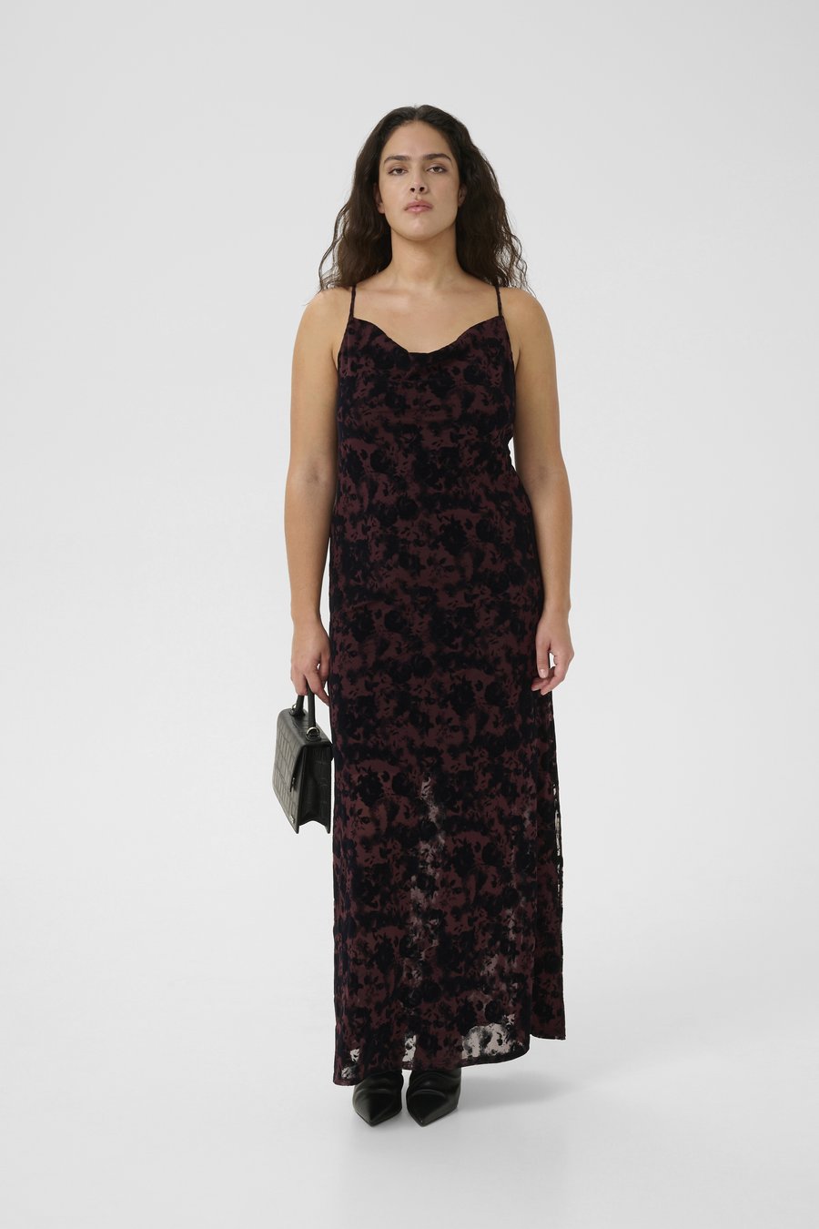 Платье Gestuz FLORA DRESS, Dark Brown/Black/Dark Brown
Платье Gestuz FLORA DRESS, Dark Brown/Black/Dark Brown