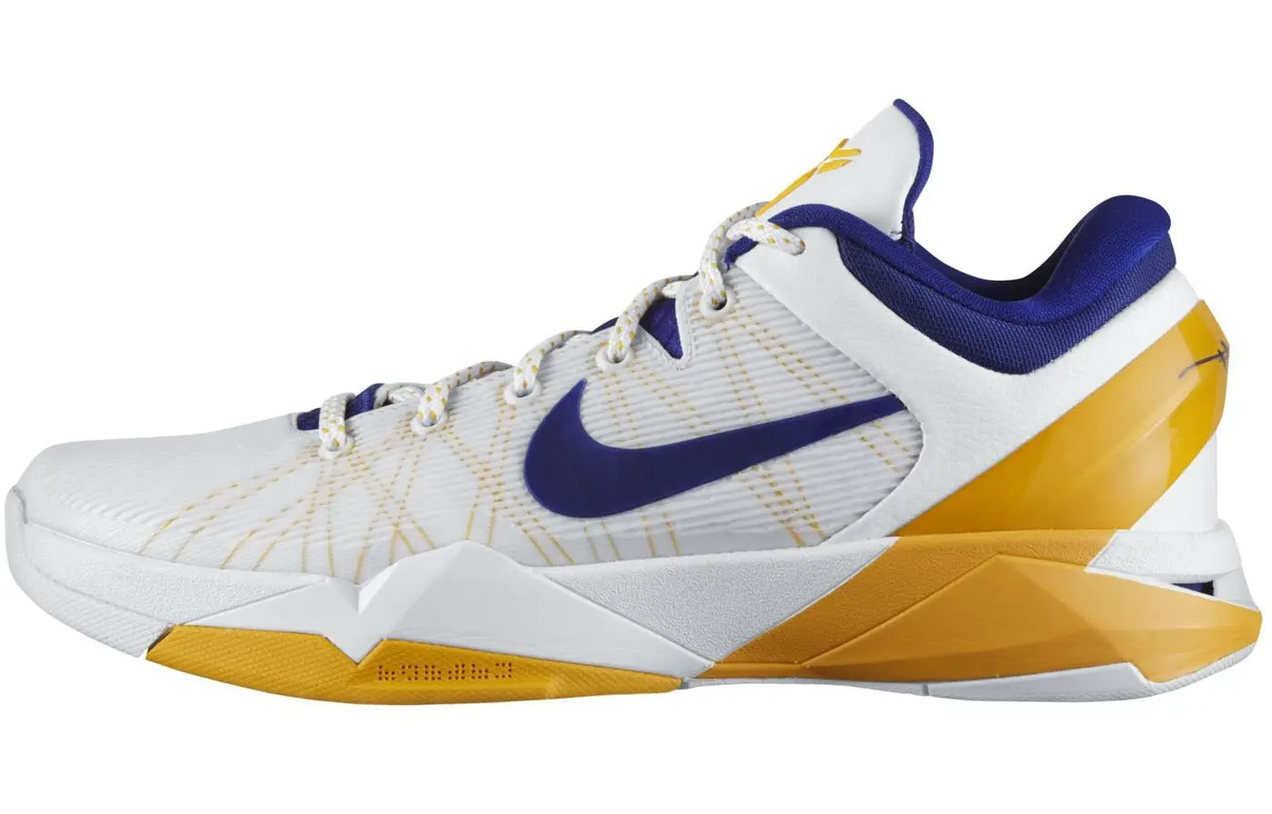 Мужские баскетбольные кроссовки Nike Zoom Kobe 7
Мужские баскетбольные кроссовки Nike Zoom Kobe 7