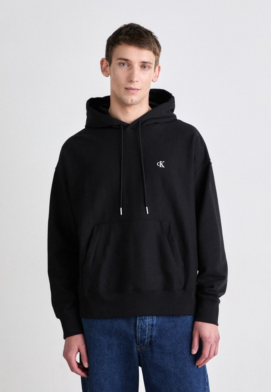 Худи Calvin Klein Jeans PREMIUM MONOGRAM HOODIE, Black, Черный, Худи Calvin Klein Jeans PREMIUM MONOGRAM HOODIE, Black
Худи Calvin Klein Jeans PREMIUM MONOGRAM HOODIE, Black, Черный, Худи Calvin Klein Jeans PREMIUM MONOGRAM HOODIE, Black