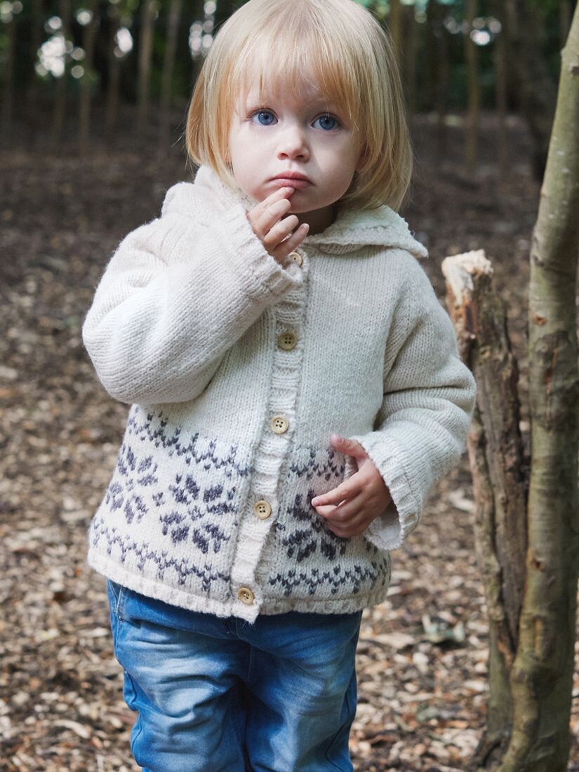 Пальто для коляски с капюшоном и капюшоном из смеси хлопка Fairisle Baby Snowflake Fairisle The Little Tailor, крем
Пальто для коляски с капюшоном и капюшоном из смеси хлопка Fairisle Baby Snowflake Fairisle The Little Tailor, крем