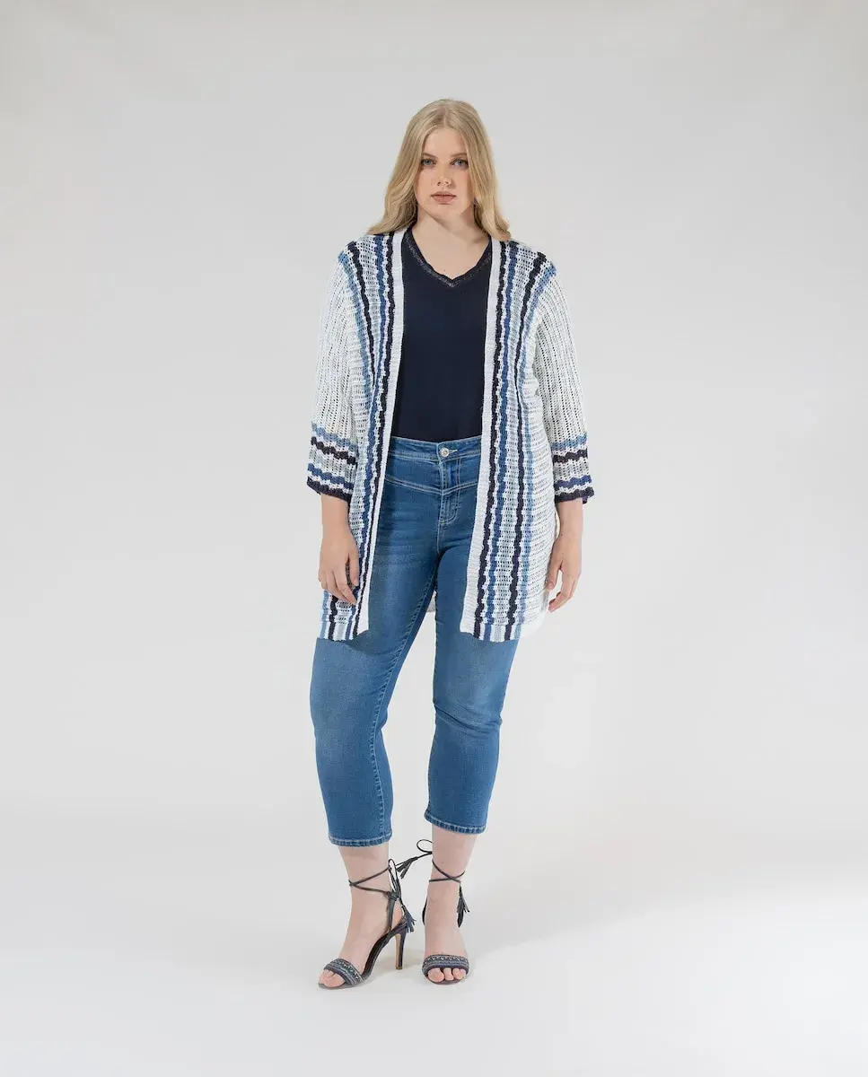 Женские капри-джеггинсы с кокеткой спереди October, синий
Женские капри-джеггинсы с кокеткой спереди October, синий