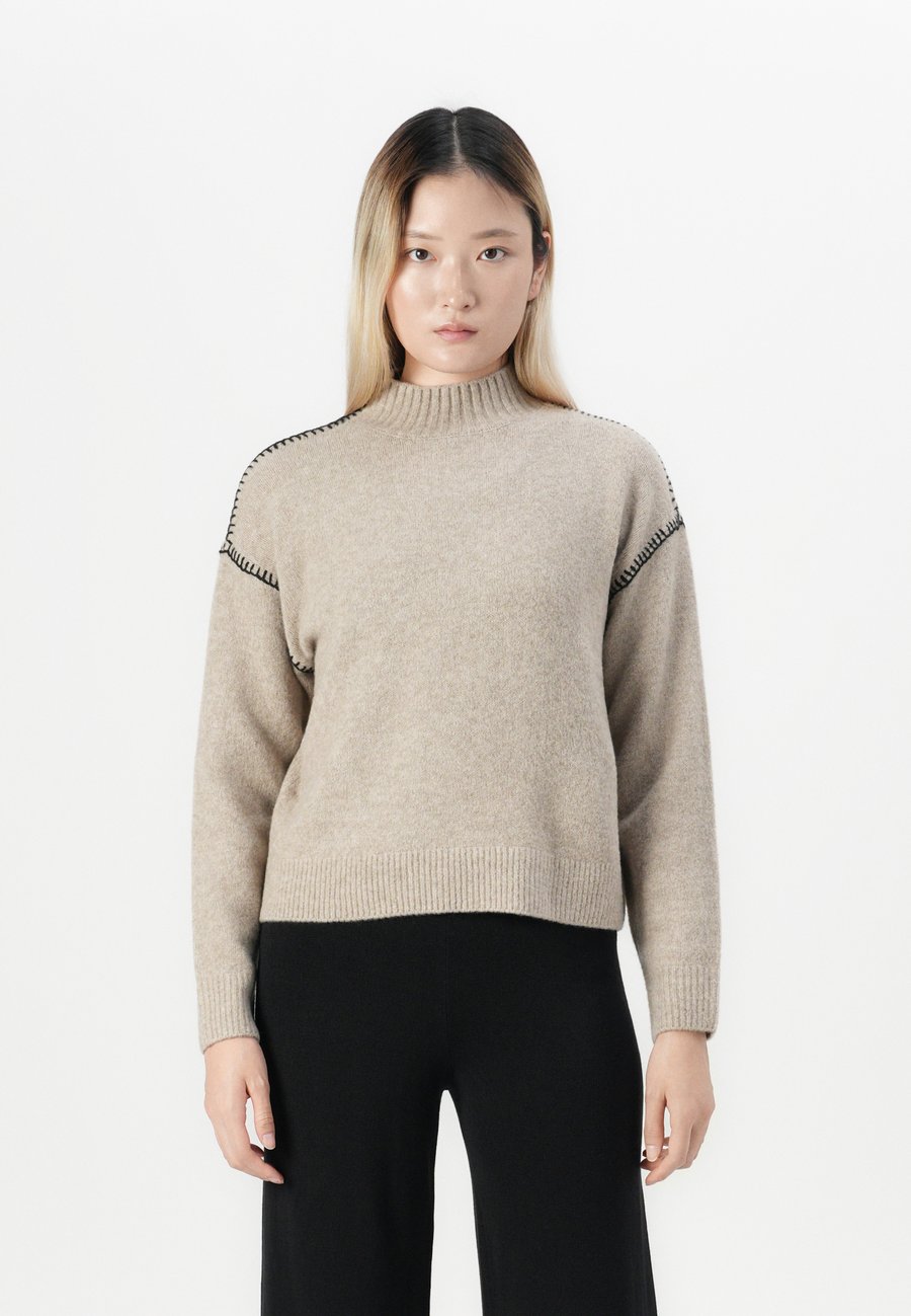 Джемпер VILA VITRYGVE PULLOVER, Feather Gray/Black/Grey
Джемпер VILA VITRYGVE PULLOVER, Feather Gray/Black/Grey
