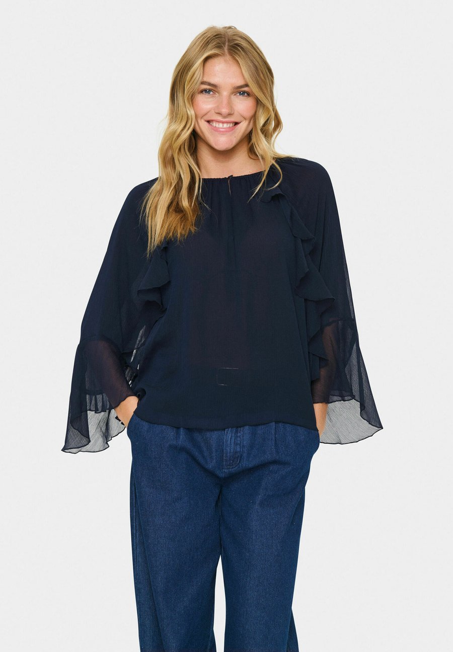 Блуза Saint Tropez MAVISSZ, Night Sky/Dark Blue
Блуза Saint Tropez MAVISSZ, Night Sky/Dark Blue