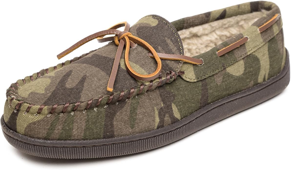 Мокасины-тапочки Minnetonka Kid's с жесткой подошвой и плюшевой подкладкой, зеленый
Мокасины-тапочки Minnetonka Kid's с жесткой подошвой и плюшевой подкладкой, зеленый