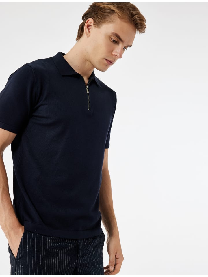 СВИТЕРА темно-синего цвета KOTON
СВИТЕРА темно-синего цвета KOTON