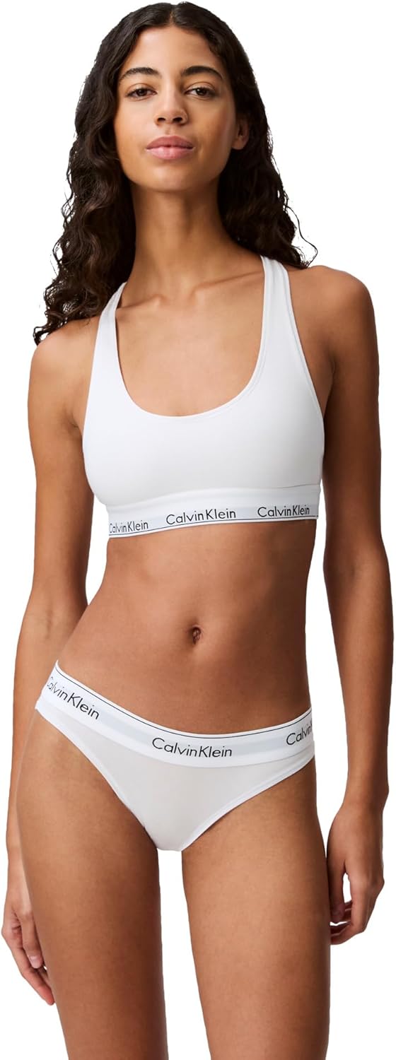 Женские современные трусики-бикини Calvin Klein из хлопка и стретч-хлопка, White
Женские современные трусики-бикини Calvin Klein из хлопка и стретч-хлопка, White