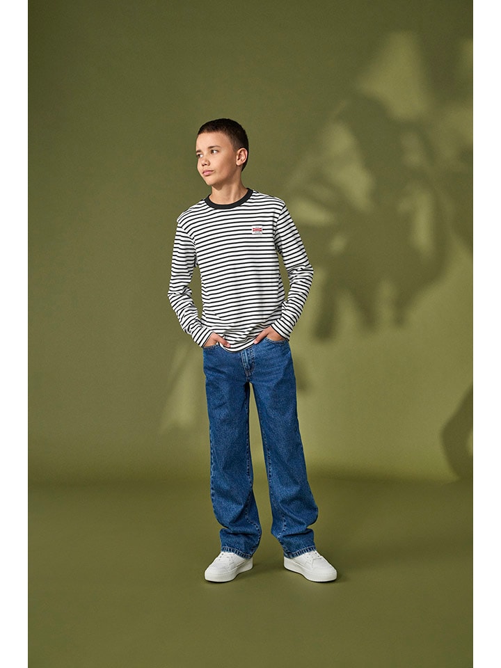 Джинсы "Fade" - комфортный крой - синего цвета Only&Sons
Джинсы "Fade" - комфортный крой - синего цвета Only&Sons