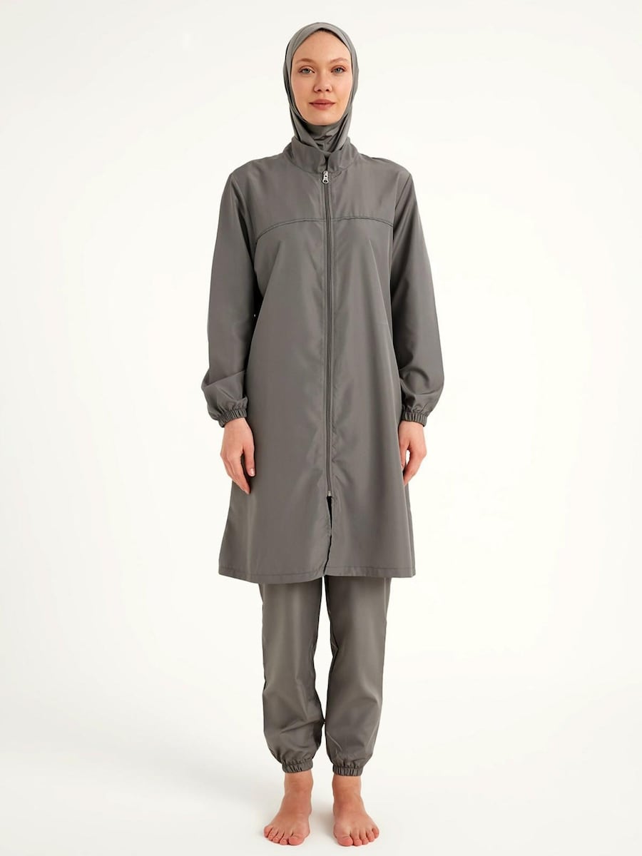 Платье-купальник с высоким воротом Andalus by Marina A2501-3, светло-серый
Платье-купальник с высоким воротом Andalus by Marina A2501-3, светло-серый