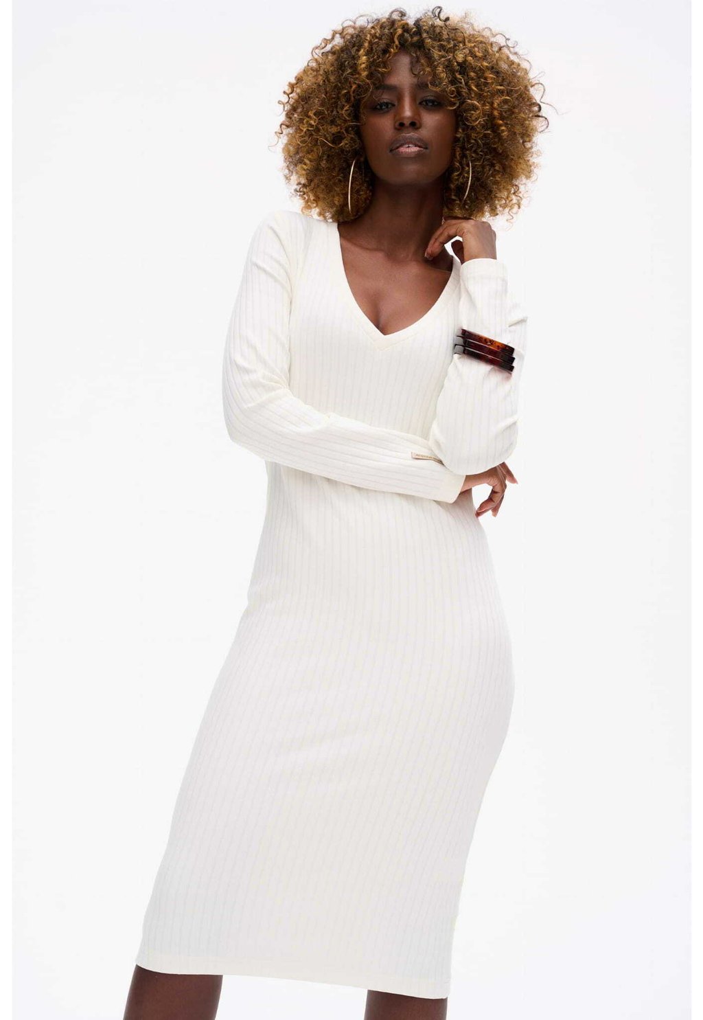 Платье-джемпер ROSALINDA blue shadow, белый
Платье-джемпер ROSALINDA blue shadow, белый