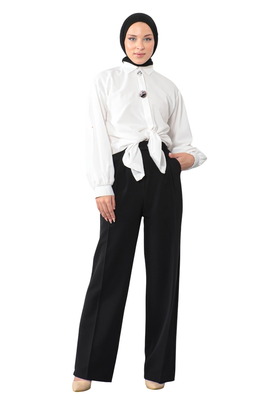 Широкие брюки со складками MODAMIHRAM, черный
Широкие брюки со складками MODAMIHRAM, черный