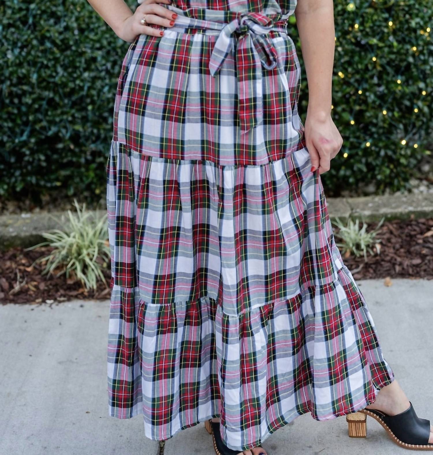 Юбка Meg Merry Print в белом цвете VICTORIA DUNN
Юбка Meg Merry Print в белом цвете VICTORIA DUNN