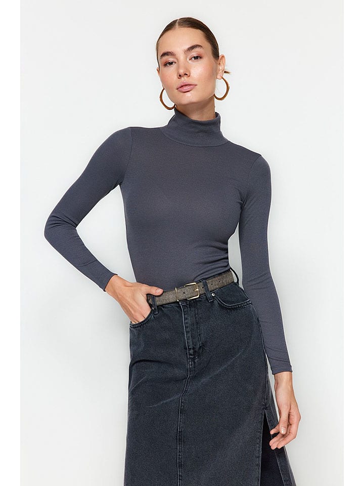 Лонгслив trendyol, антрацит
Лонгслив trendyol, антрацит