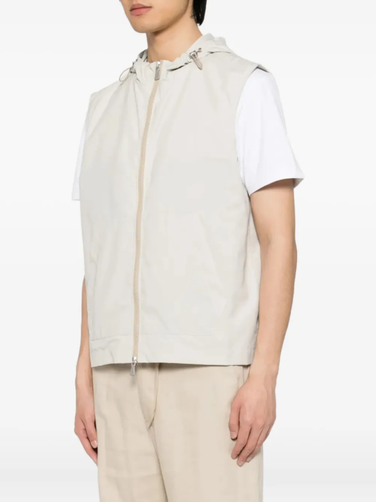 Жилет с капюшоном и застежкой-молнией спереди Eleventy, нейтральный
Жилет с капюшоном и застежкой-молнией спереди Eleventy, нейтральный