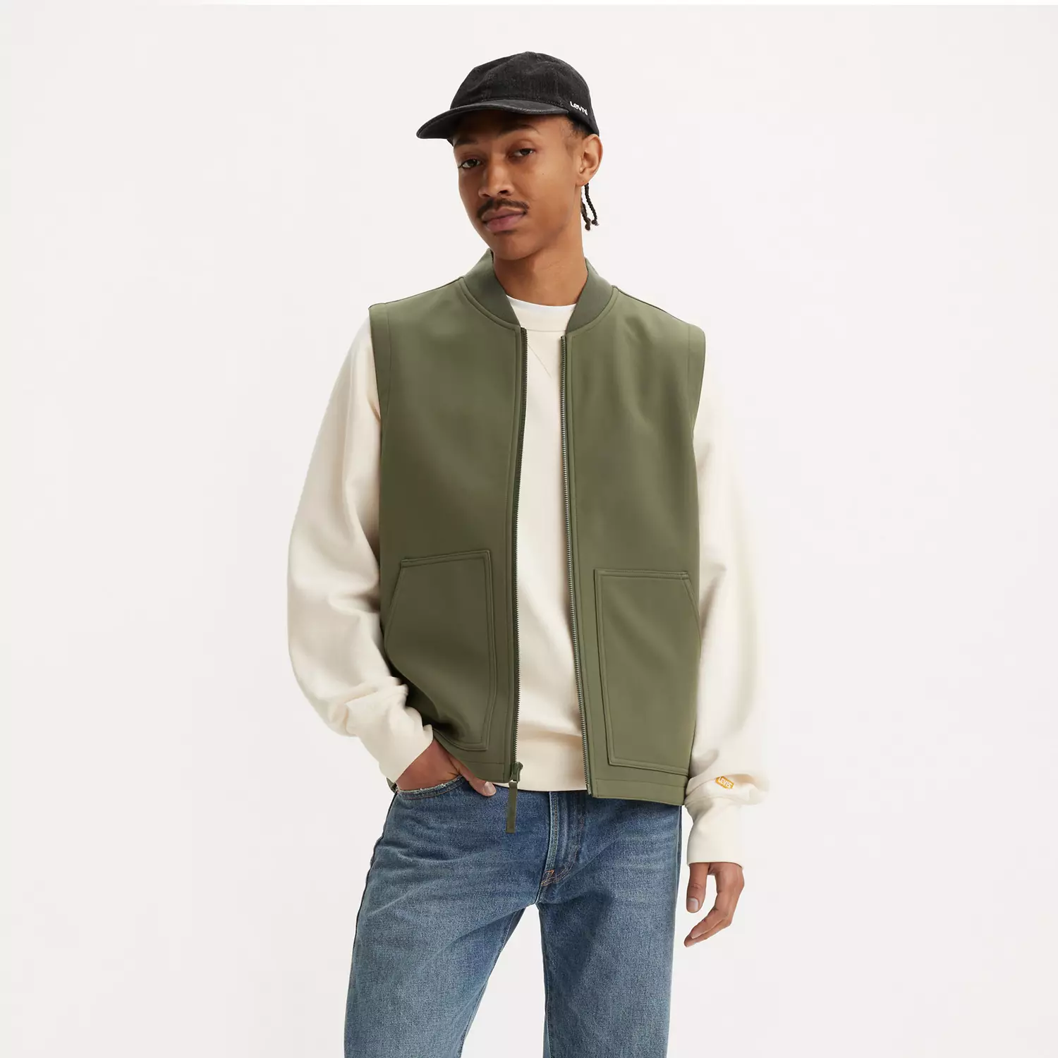 Жилет-бомбер из софтшелла Levi's, зеленый
Жилет-бомбер из софтшелла Levi's, зеленый