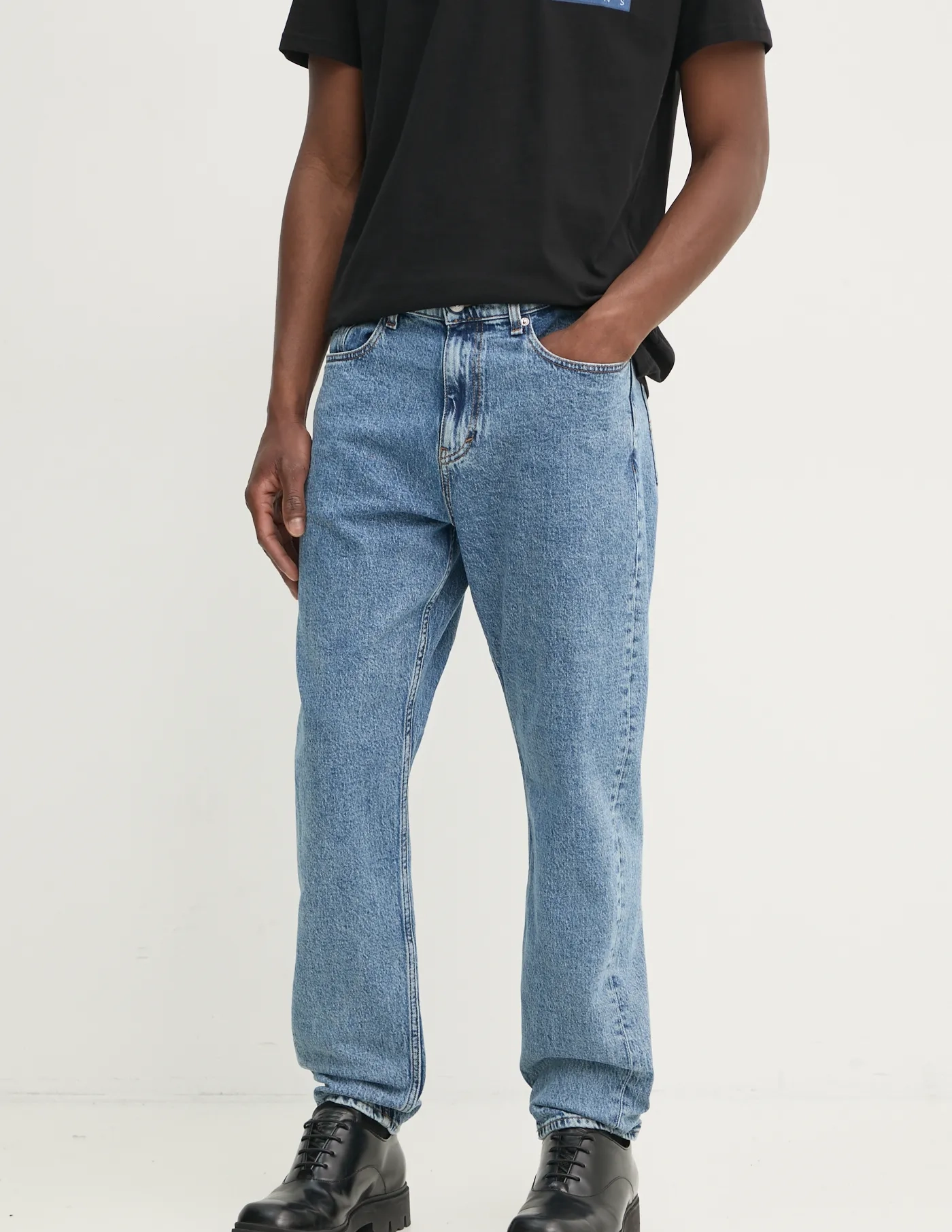 Джинсы Tommy Jeans, синий
Джинсы Tommy Jeans, синий