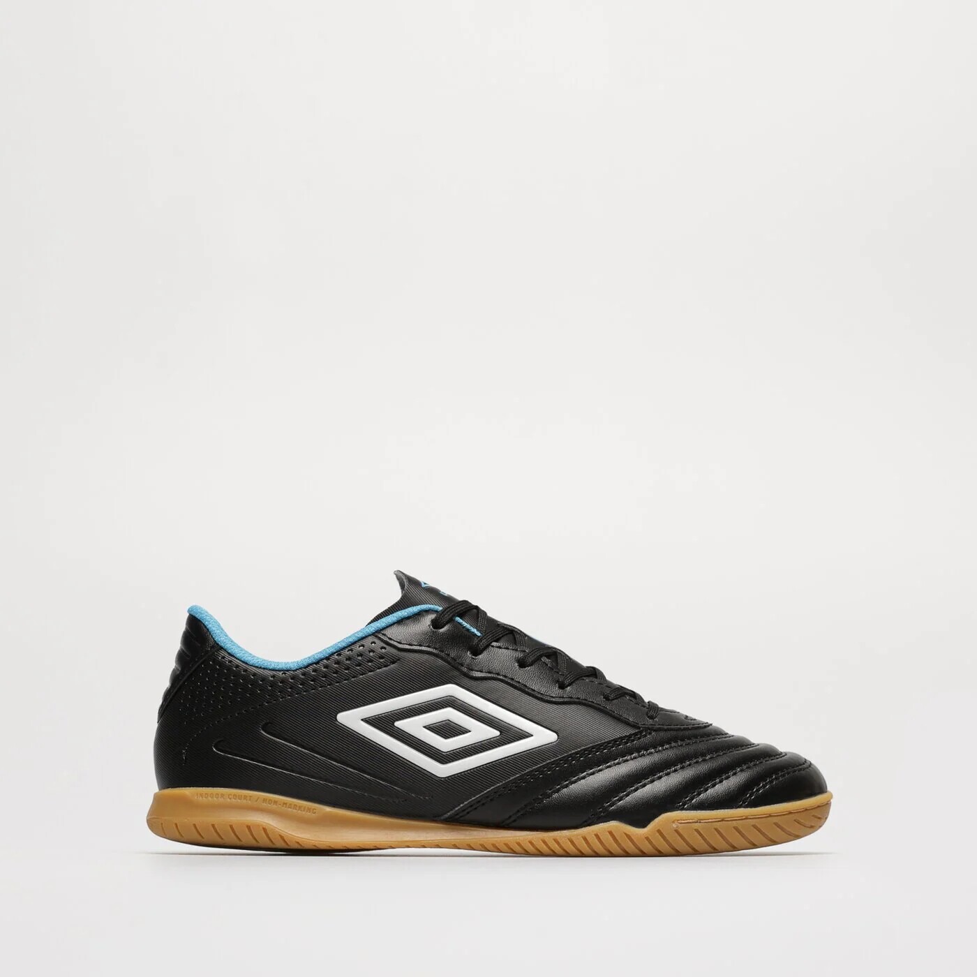 Кроссовки Umbro Tocco 3 Club, черный
Кроссовки Umbro Tocco 3 Club, черный