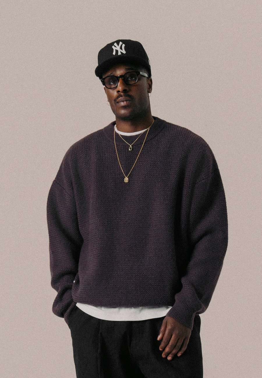 Толстовка BLKVIS SCRIPT UNISEX, Raisin/Bordeaux
Толстовка BLKVIS SCRIPT UNISEX, Raisin/Bordeaux