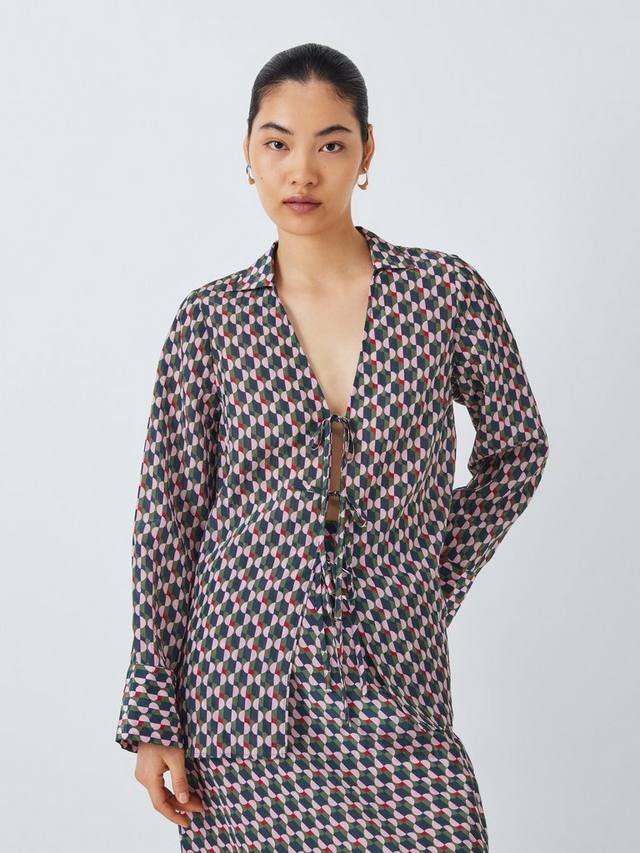 Топ с геометрическим принтом и завязкой спереди John Lewis ANYDAY, Geo Print
Топ с геометрическим принтом и завязкой спереди John Lewis ANYDAY, Geo Print